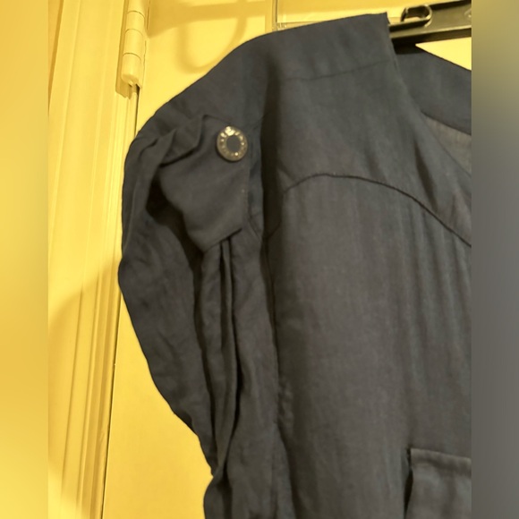 Armani Exchange short sleeve top with front pockets and tie - Picture 5 of 10